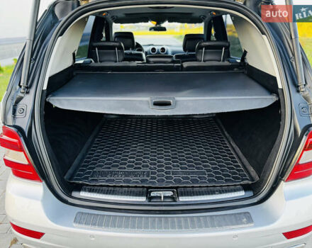 Сірий Мерседес М-Клас, об'ємом двигуна 3 л та пробігом 345 тис. км за 11499 $, фото 24 на Automoto.ua