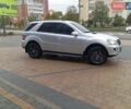 Сірий Мерседес М-Клас, об'ємом двигуна 3.5 л та пробігом 262 тис. км за 12600 $, фото 7 на Automoto.ua