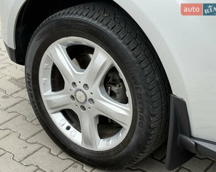 Сірий Мерседес М-Клас, об'ємом двигуна 3.5 л та пробігом 223 тис. км за 8999 $, фото 17 на Automoto.ua