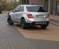 Сірий Мерседес М-Клас, об'ємом двигуна 3.5 л та пробігом 262 тис. км за 12600 $, фото 18 на Automoto.ua
