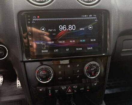 Серый Мерседес М-Класс, объемом двигателя 3 л и пробегом 406 тыс. км за 11000 $, фото 15 на Automoto.ua