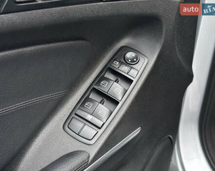 Серый Мерседес М-Класс, объемом двигателя 3 л и пробегом 406 тыс. км за 11000 $, фото 10 на Automoto.ua