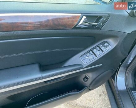 Сірий Мерседес М-Клас, об'ємом двигуна 3.5 л та пробігом 200 тис. км за 11500 $, фото 18 на Automoto.ua