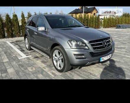 Серый Мерседес М-Класс, объемом двигателя 3 л и пробегом 280 тыс. км за 17000 $, фото 27 на Automoto.ua