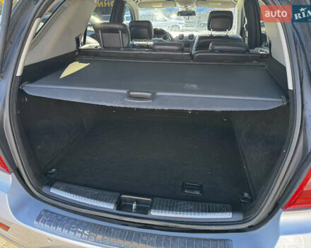 Серый Мерседес М-Класс, объемом двигателя 3 л и пробегом 245 тыс. км за 11900 $, фото 16 на Automoto.ua