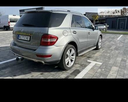 Серый Мерседес М-Класс, объемом двигателя 3 л и пробегом 280 тыс. км за 17000 $, фото 26 на Automoto.ua