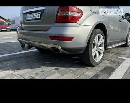 Серый Мерседес М-Класс, объемом двигателя 3 л и пробегом 280 тыс. км за 17000 $, фото 25 на Automoto.ua