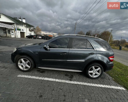 Серый Мерседес М-Класс, объемом двигателя 2.99 л и пробегом 293 тыс. км за 16500 $, фото 20 на Automoto.ua