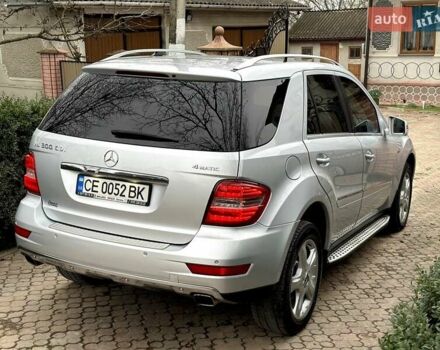 Сірий Мерседес М-Клас, об'ємом двигуна 2.99 л та пробігом 317 тис. км за 15700 $, фото 59 на Automoto.ua