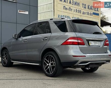 Сірий Мерседес М-Клас, об'ємом двигуна 2.14 л та пробігом 214 тис. км за 21900 $, фото 7 на Automoto.ua