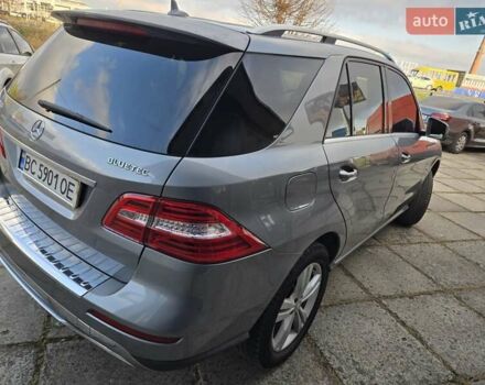 Серый Мерседес М-Класс, объемом двигателя 2.99 л и пробегом 289 тыс. км за 21800 $, фото 6 на Automoto.ua