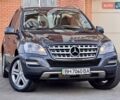 Сірий Мерседес М-Клас, об'ємом двигуна 3.5 л та пробігом 163 тис. км за 14400 $, фото 6 на Automoto.ua
