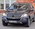Сірий Мерседес М-Клас, об'ємом двигуна 3.5 л та пробігом 163 тис. км за 14400 $, фото 3 на Automoto.ua