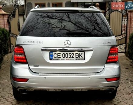 Сірий Мерседес М-Клас, об'ємом двигуна 2.99 л та пробігом 317 тис. км за 15700 $, фото 69 на Automoto.ua