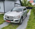 Серый Мерседес М-Класс, объемом двигателя 3 л и пробегом 170 тыс. км за 19800 $, фото 1 на Automoto.ua