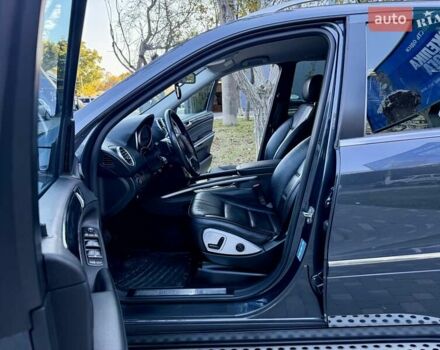 Мерседес М-Класс 2011 в Одессе на Automoto.ua Серый Мерседес М-Класс, объемом двигателя 3.5 л и пробегом 163 тыс. км за 13900 $, фото 35 на Automoto.ua