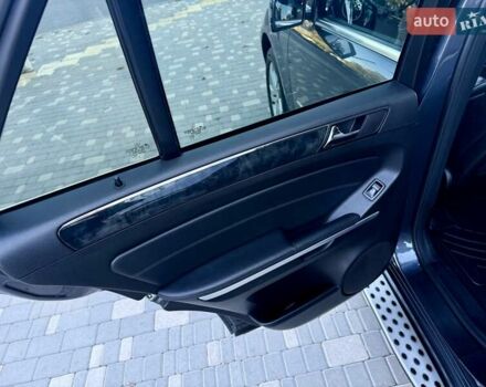 Мерседес М-Класс 2011 в Одессе на Automoto.ua Серый Мерседес М-Класс, объемом двигателя 3.5 л и пробегом 163 тыс. км за 13900 $, фото 51 на Automoto.ua