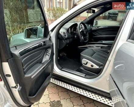 Сірий Мерседес М-Клас, об'ємом двигуна 2.99 л та пробігом 317 тис. км за 15700 $, фото 23 на Automoto.ua