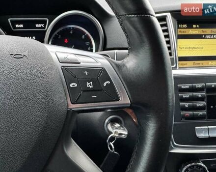 Серый Мерседес М-Класс, объемом двигателя 2.14 л и пробегом 214 тыс. км за 19000 $, фото 24 на Automoto.ua