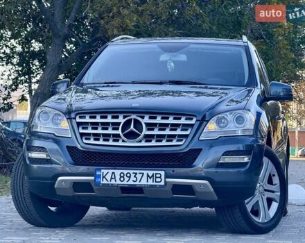 Мерседес М-Класс 2011 в Одессе на Automoto.ua Серый Мерседес М-Класс, объемом двигателя 3.5 л и пробегом 163 тыс. км за 13900 $, фото 12 на Automoto.ua