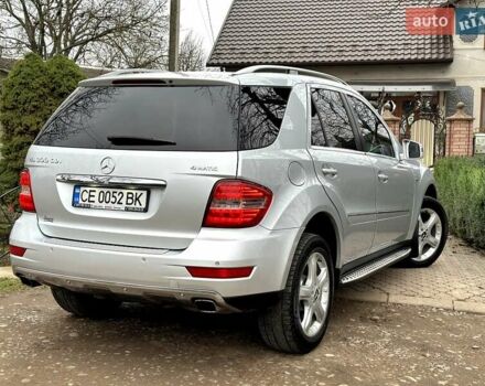 Сірий Мерседес М-Клас, об'ємом двигуна 2.99 л та пробігом 317 тис. км за 15700 $, фото 64 на Automoto.ua