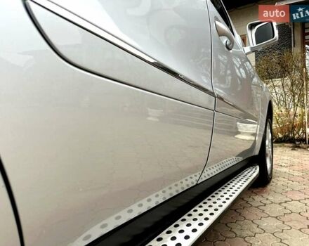 Сірий Мерседес М-Клас, об'ємом двигуна 2.99 л та пробігом 317 тис. км за 15700 $, фото 16 на Automoto.ua