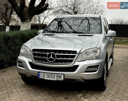 Сірий Мерседес М-Клас, об'ємом двигуна 2.99 л та пробігом 317 тис. км за 15700 $, фото 68 на Automoto.ua