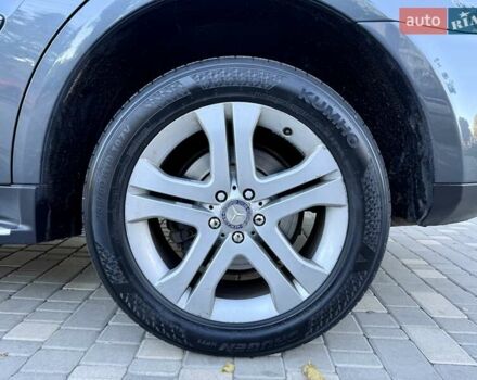 Мерседес М-Класс 2011 в Одессе на Automoto.ua Серый Мерседес М-Класс, объемом двигателя 3.5 л и пробегом 163 тыс. км за 13900 $, фото 29 на Automoto.ua