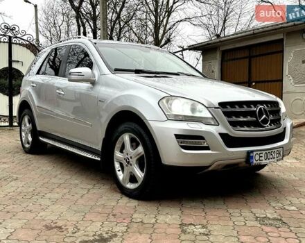 Сірий Мерседес М-Клас, об'ємом двигуна 2.99 л та пробігом 317 тис. км за 15700 $, фото 11 на Automoto.ua