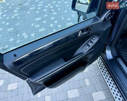 Мерседес М-Класс 2011 в Одессе на Automoto.ua Серый Мерседес М-Класс, объемом двигателя 3.5 л и пробегом 163 тыс. км за 13900 $, фото 31 на Automoto.ua