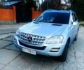 Сірий Мерседес М-Клас, об'ємом двигуна 3 л та пробігом 245 тис. км за 15500 $, фото 1 на Automoto.ua
