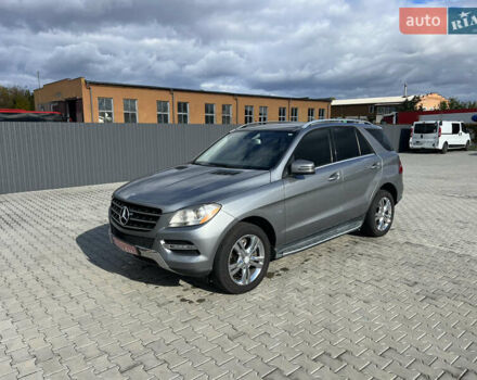 Серый Мерседес М-Класс, объемом двигателя 2.99 л и пробегом 332 тыс. км за 16800 $, фото 28 на Automoto.ua