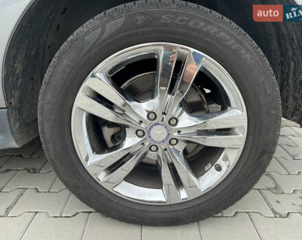 Серый Мерседес М-Класс, объемом двигателя 2.99 л и пробегом 332 тыс. км за 16800 $, фото 10 на Automoto.ua