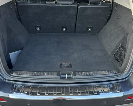 Серый Мерседес М-Класс, объемом двигателя 2.99 л и пробегом 110 тыс. км за 28000 $, фото 9 на Automoto.ua