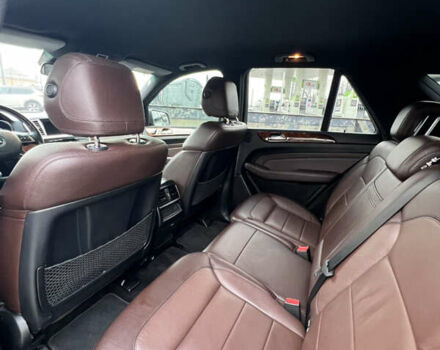 Серый Мерседес М-Класс, объемом двигателя 2.99 л и пробегом 335 тыс. км за 18900 $, фото 28 на Automoto.ua