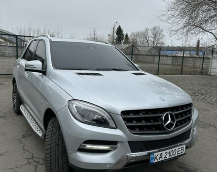 Сірий Мерседес М-Клас, об'ємом двигуна 3.5 л та пробігом 210 тис. км за 20500 $, фото 4 на Automoto.ua