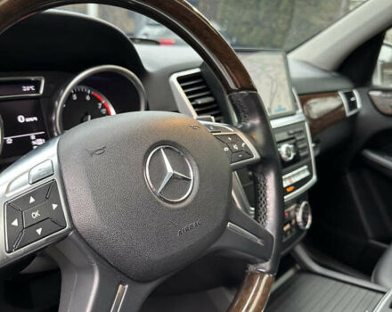 Сірий Мерседес М-Клас, об'ємом двигуна 3.5 л та пробігом 210 тис. км за 20500 $, фото 20 на Automoto.ua