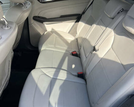 Серый Мерседес М-Класс, объемом двигателя 2.99 л и пробегом 332 тыс. км за 16800 $, фото 46 на Automoto.ua