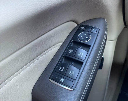 Сірий Мерседес М-Клас, об'ємом двигуна 2.99 л та пробігом 375 тис. км за 20000 $, фото 12 на Automoto.ua