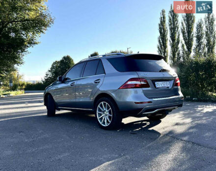 Сірий Мерседес М-Клас, об'ємом двигуна 2.99 л та пробігом 259 тис. км за 21300 $, фото 4 на Automoto.ua