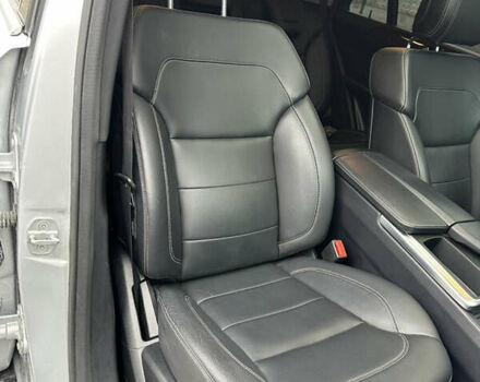 Сірий Мерседес М-Клас, об'ємом двигуна 3.5 л та пробігом 210 тис. км за 20500 $, фото 36 на Automoto.ua