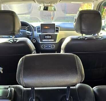 Сірий Мерседес М-Клас, об'ємом двигуна 2.14 л та пробігом 217 тис. км за 19000 $, фото 10 на Automoto.ua