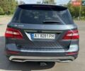 Сірий Мерседес М-Клас, об'ємом двигуна 2.99 л та пробігом 129 тис. км за 24500 $, фото 1 на Automoto.ua