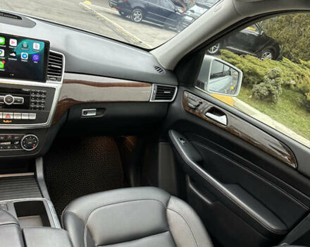 Сірий Мерседес М-Клас, об'ємом двигуна 3.5 л та пробігом 210 тис. км за 20500 $, фото 29 на Automoto.ua