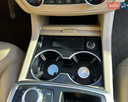 Сірий Мерседес М-Клас, об'ємом двигуна 2.99 л та пробігом 259 тис. км за 21300 $, фото 35 на Automoto.ua