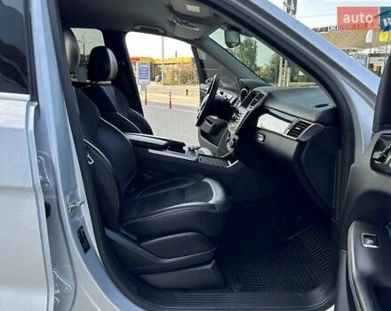 Серый Мерседес М-Класс, объемом двигателя 0 л и пробегом 232 тыс. км за 19700 $, фото 8 на Automoto.ua