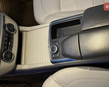 Серый Мерседес М-Класс, объемом двигателя 2.99 л и пробегом 341 тыс. км за 18300 $, фото 18 на Automoto.ua