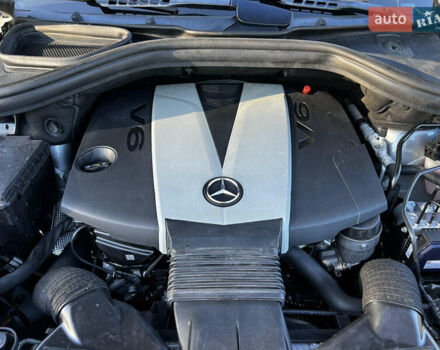 Сірий Мерседес М-Клас, об'ємом двигуна 2.99 л та пробігом 259 тис. км за 21300 $, фото 15 на Automoto.ua