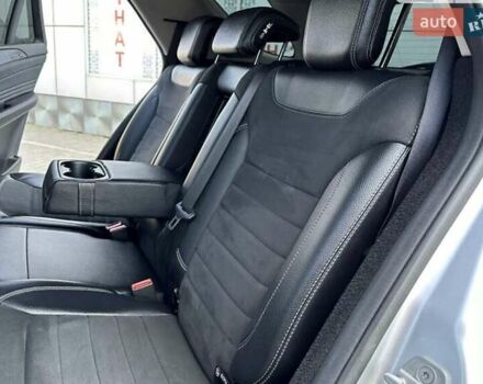 Серый Мерседес М-Класс, объемом двигателя 0 л и пробегом 232 тыс. км за 19700 $, фото 15 на Automoto.ua