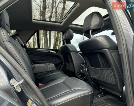 Серый Мерседес М-Класс, объемом двигателя 2.99 л и пробегом 199 тыс. км за 22900 $, фото 32 на Automoto.ua